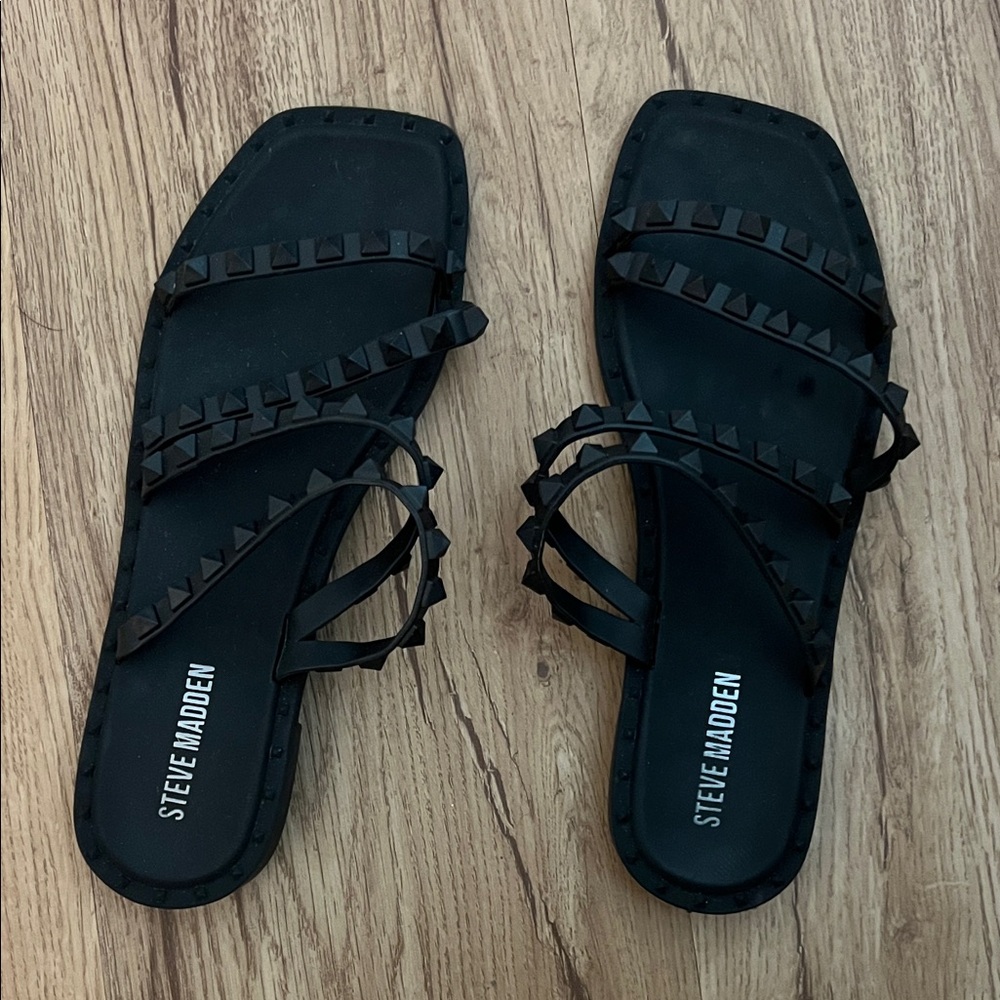 Steve Madden Black Strappy Studded Sandals